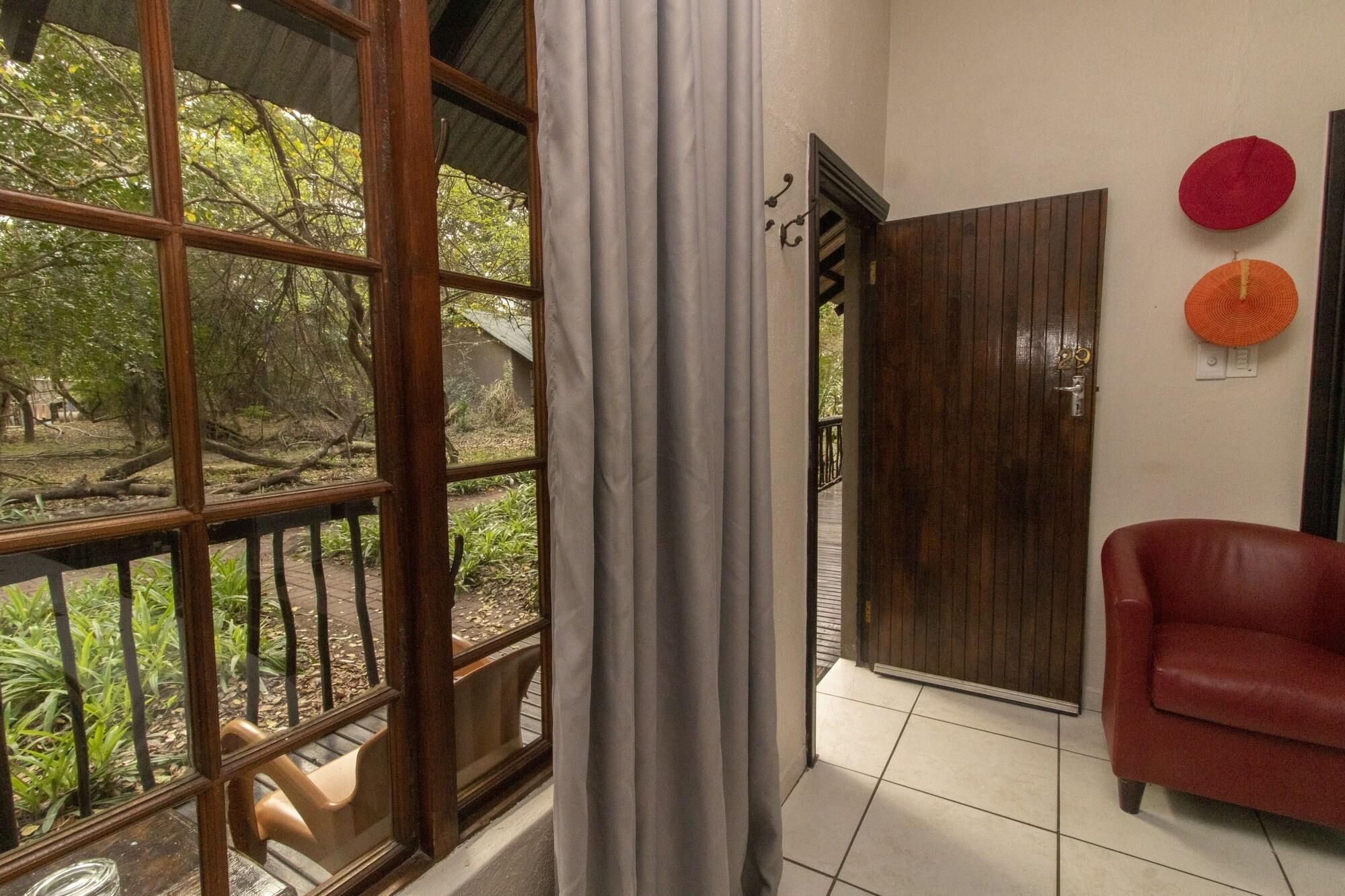 Emdoneni Lodge Hluhluwe Extérieur photo